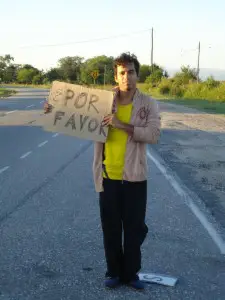 It’s always good to know at least a few words of the language of the country you’re hitchhiking in. Practice Spanish in Spain!-aventure-en-espagne-sans-argent